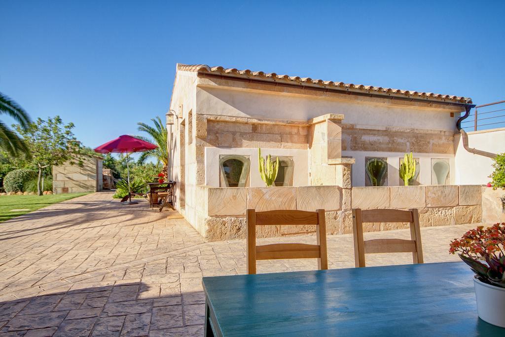 Finca Agroturismo Can Carro Campos  Værelse billede
