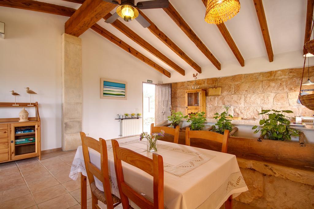Finca Agroturismo Can Carro Campos  Værelse billede